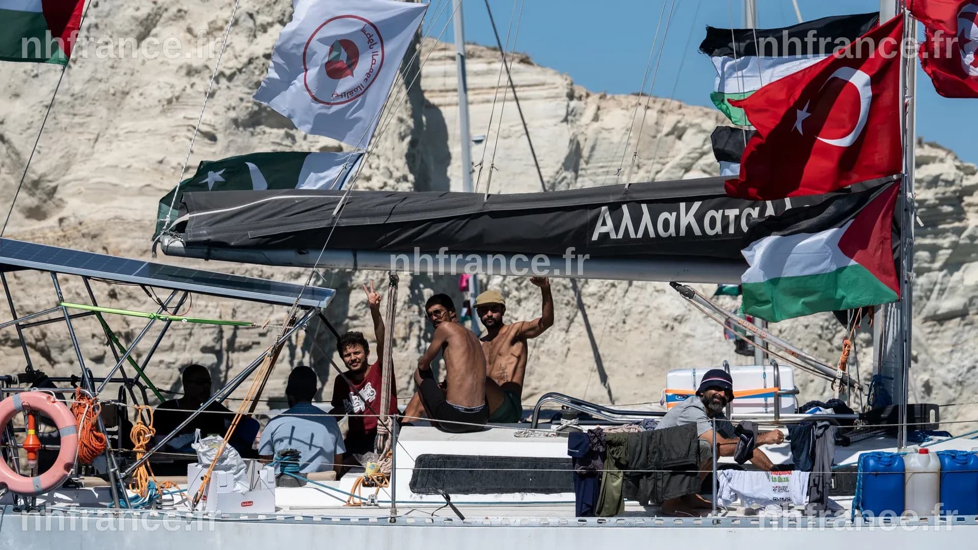 Israël intercepte les bateaux de Global Sumud et exige l'arrêt de leur mission
