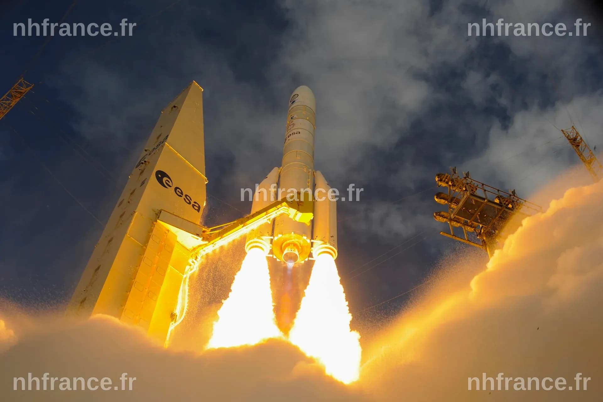 Lancement du puissant lanceur européen Ariane 6 : 32 satellites Amazon en orbite ce matin ! Suivez-le en direct