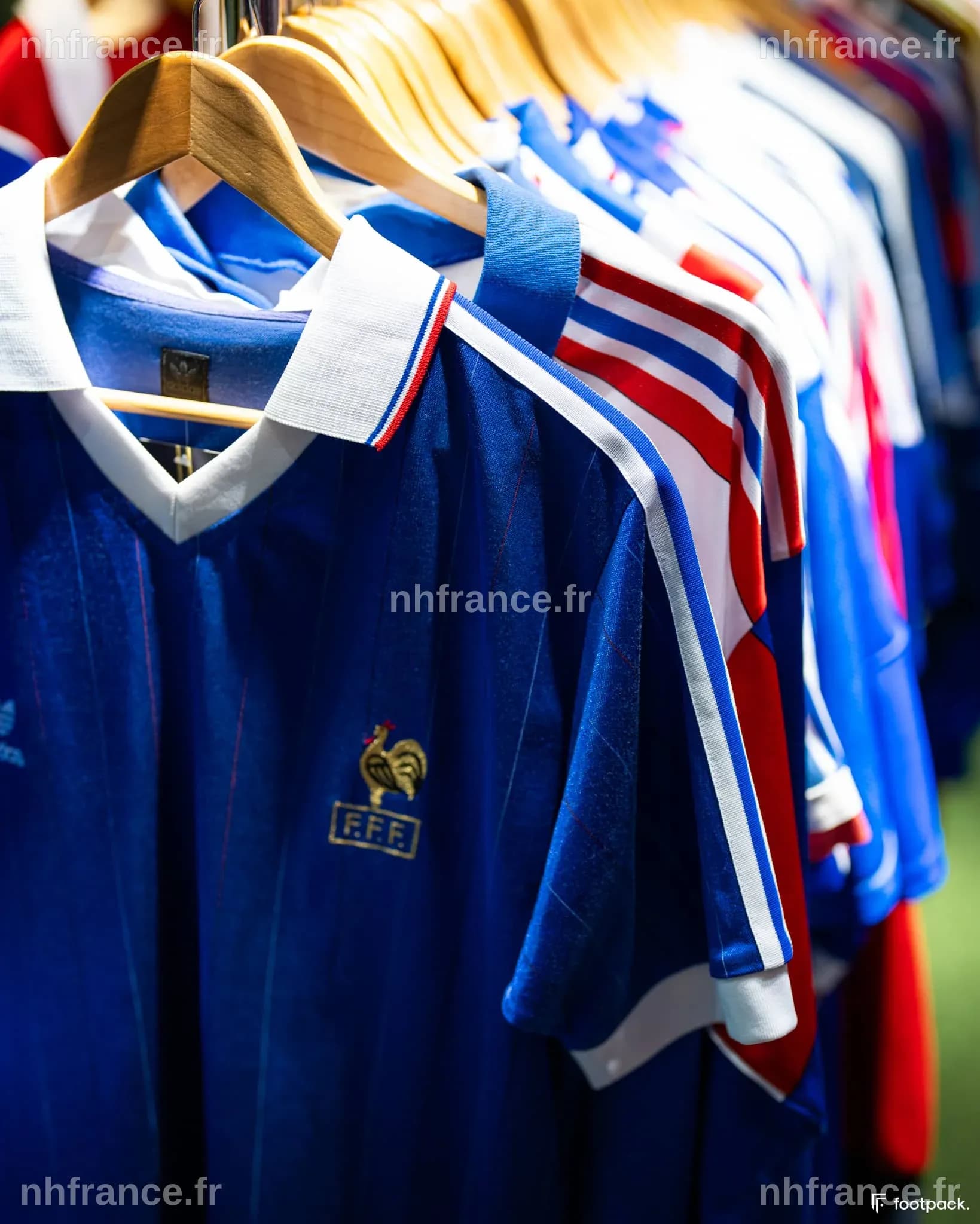 Le marché florissant des maillots de football vintage : une passion lucrative