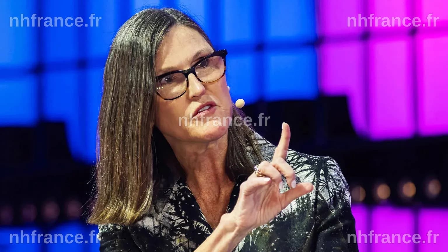 Cathie Wood investit 18 millions de dollars dans des actions d'IA en difficulté