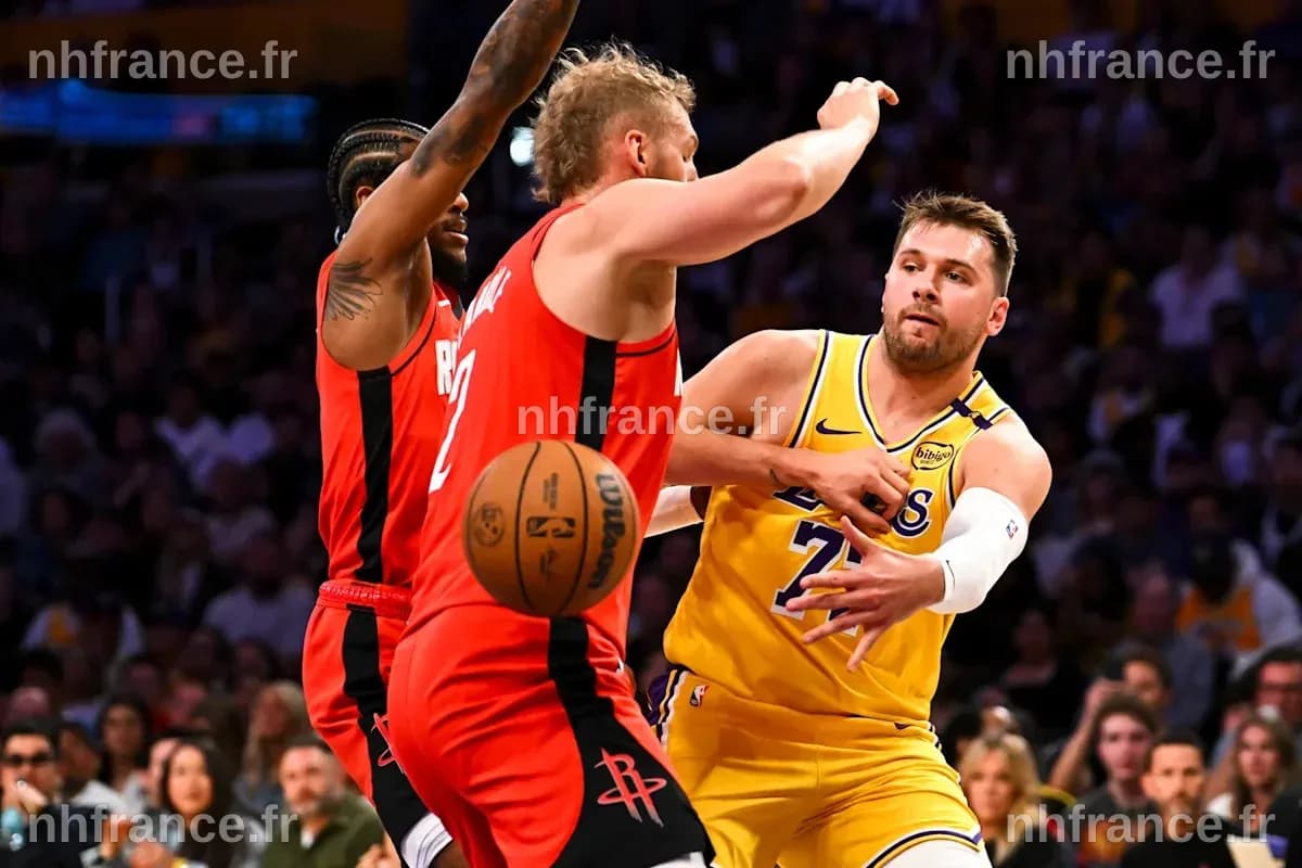 Les Lakers étourdissent les Rockets et s'imposent en match 6