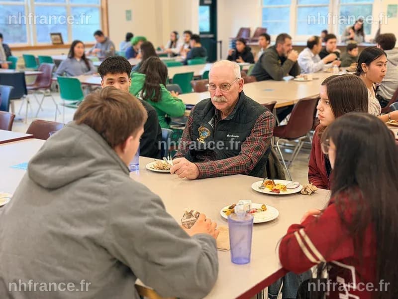 L'école secondaire Mt. Edgecumbe : une année marquée par des départs d'élèves, un turnover du personnel et une dégradation inquiétante. Quel avenir pour l'établissement ?