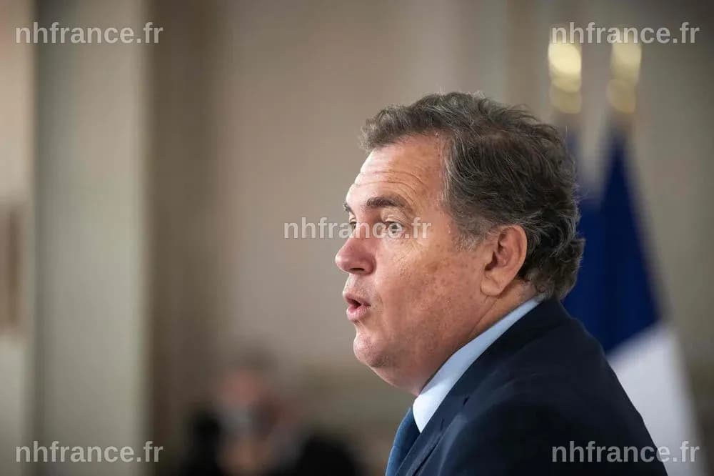 Hantavirus : Aucune restriction de transport, assure le ministre des Transports