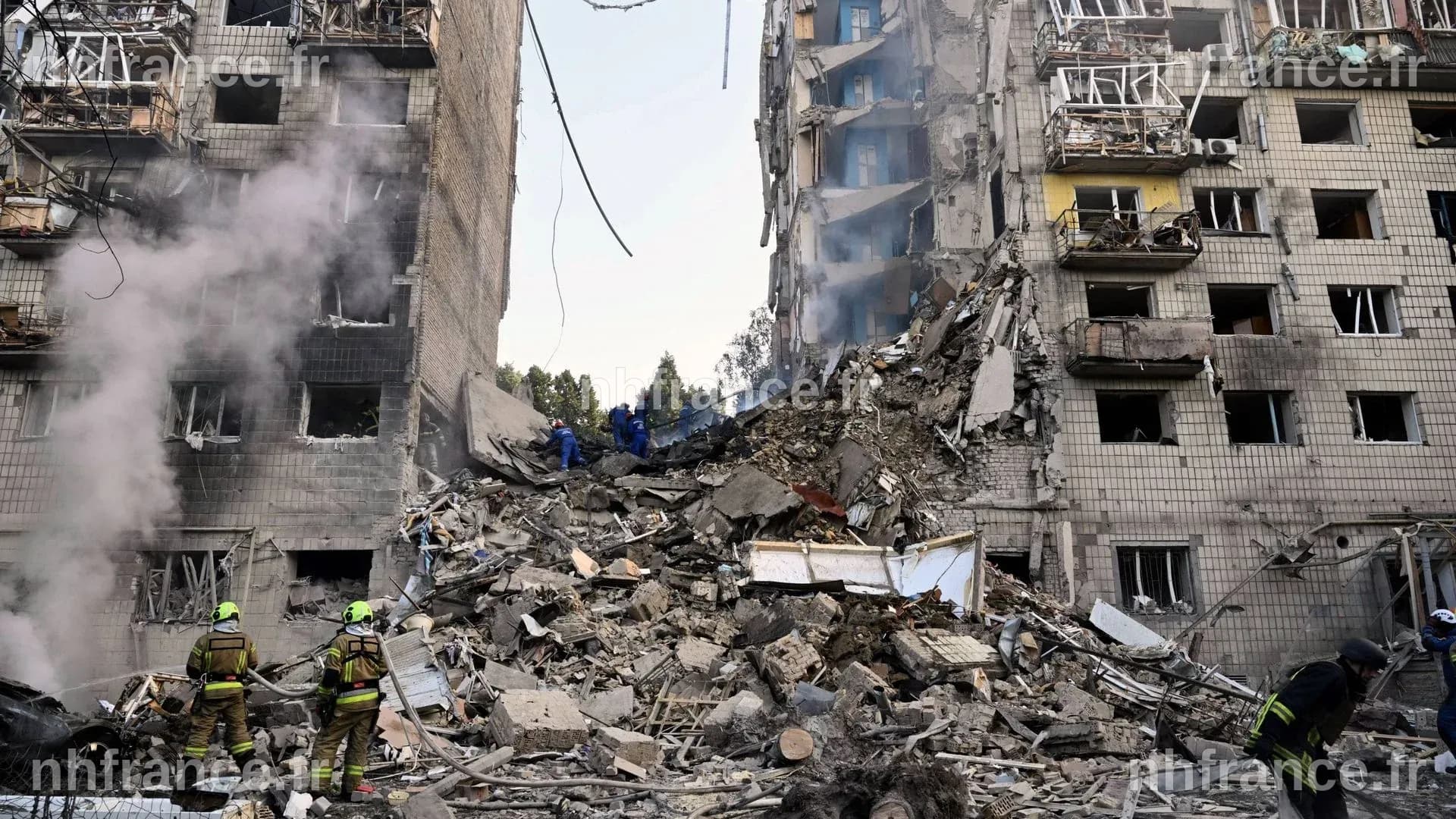 EN DIRECT, guerre en Ukraine : le ministère de la défense russe assure avoir abattu dans la nuit plus de 500 drones ukrainiens, qui ont fait au moins quatre morts - Le Monde.fr